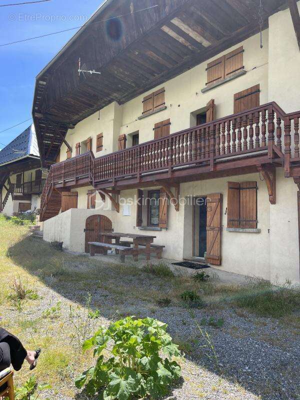 Authentique maison de montagne de caractère  Vue panoramique  Potentiel unique   Un bien rare à réinventer - photo 2