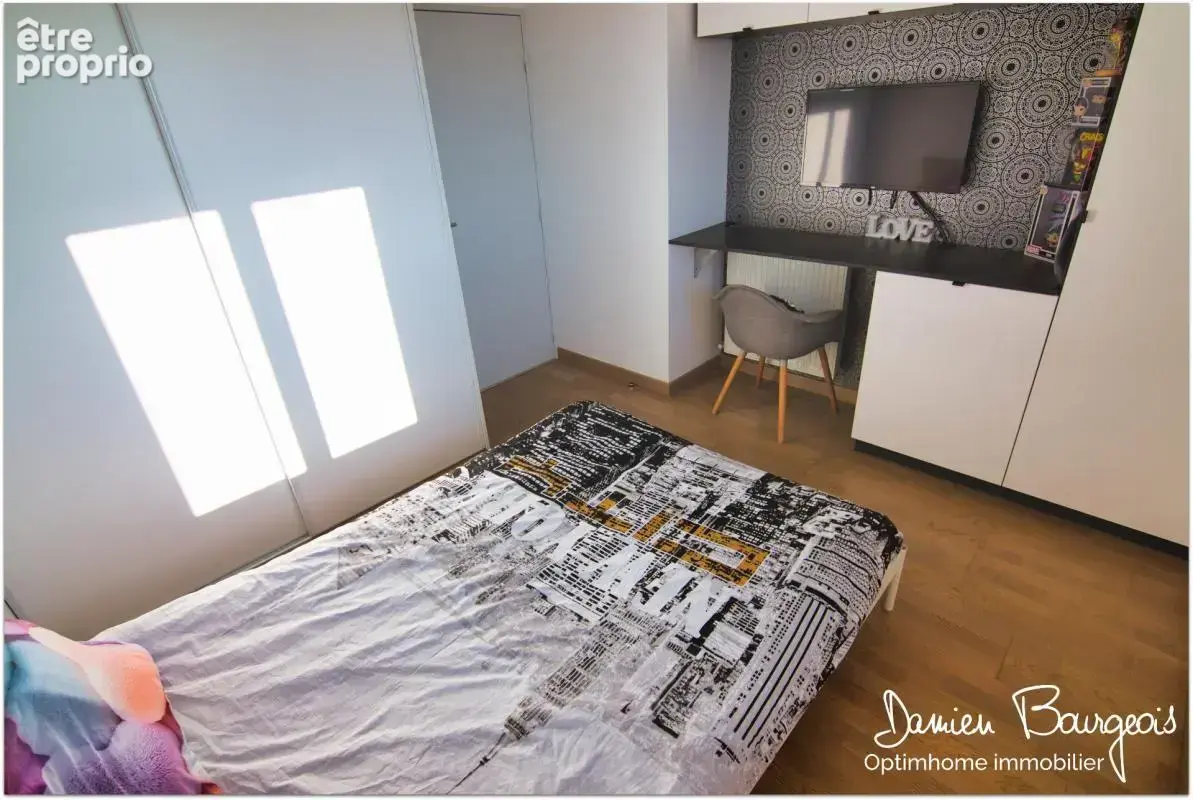 T4 89 m² – Dernier étage, balcon et place privative - photo 12
