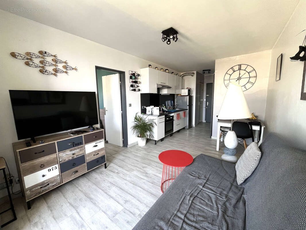 Appartement à MAUGUIO