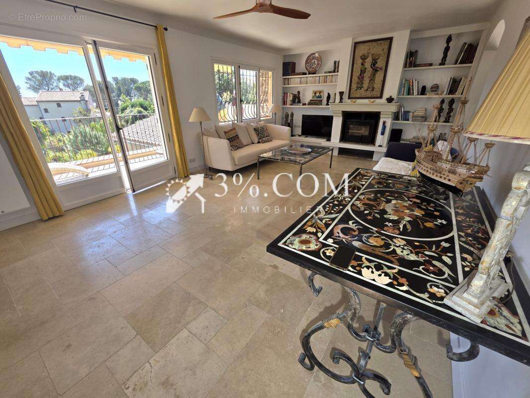 Maison à SAINT-RAPHAEL