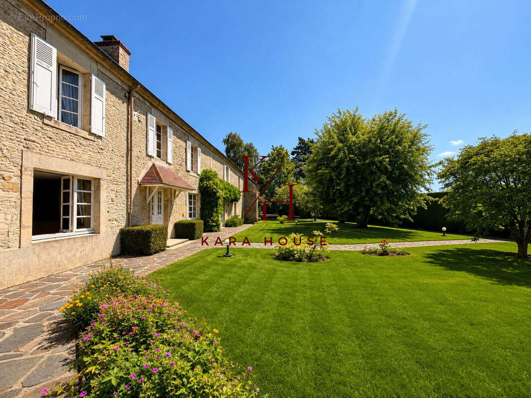 Maison à HEROUVILLETTE