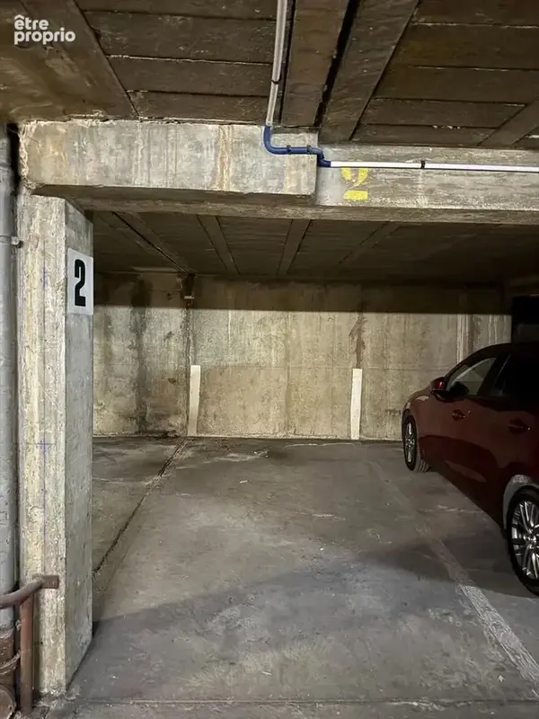 Parking à PARIS-19E