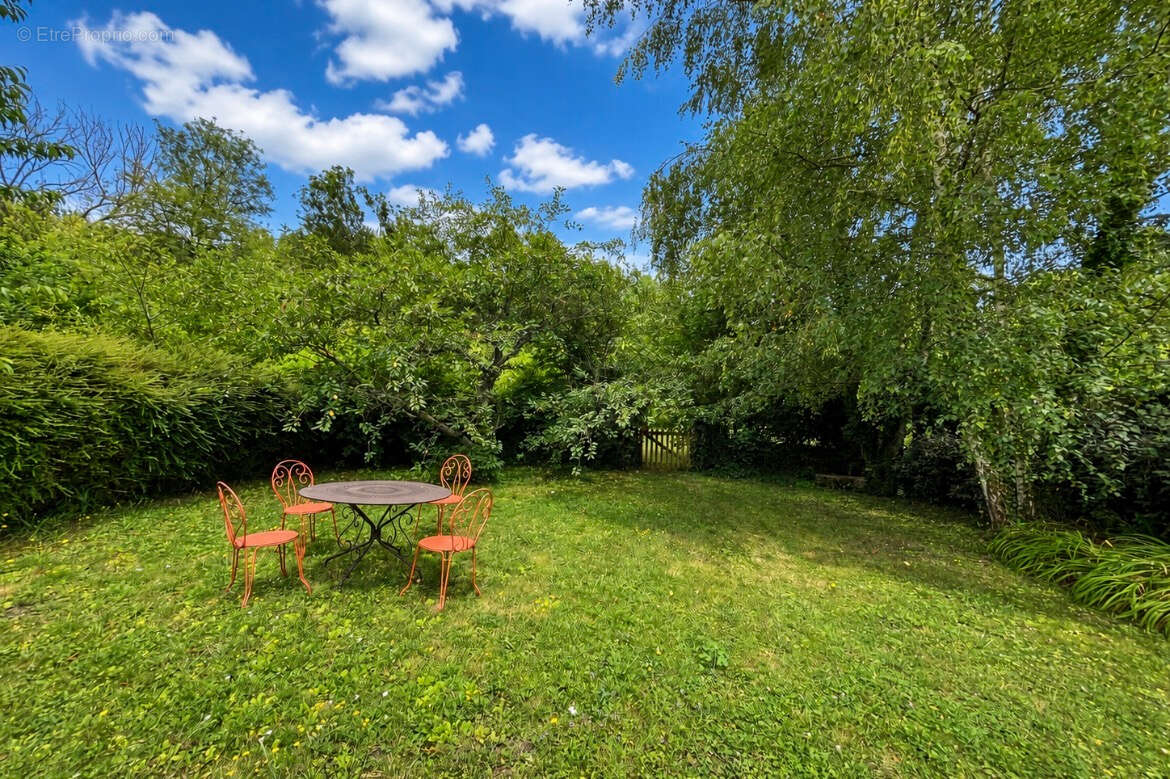 Longère  à Coudun : 6 pièce(s) 163 m2  + Jardin - photo 18