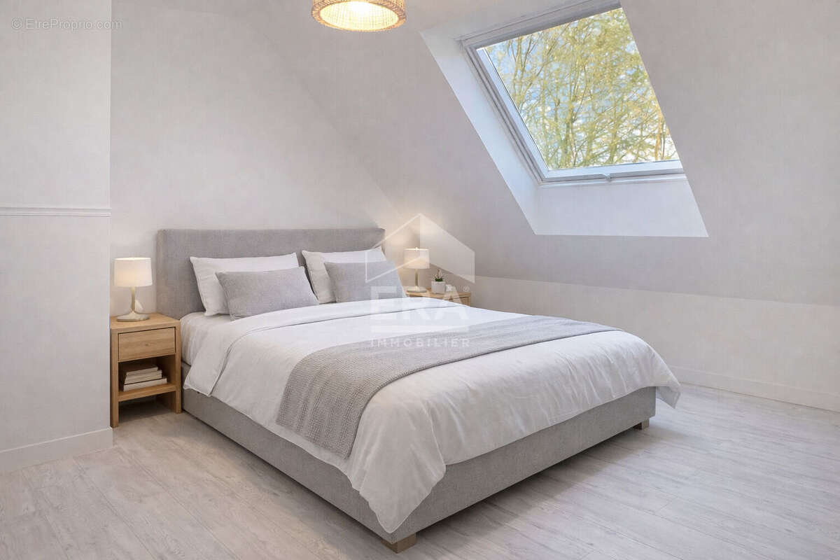 Maison à LA FERTE-ALAIS