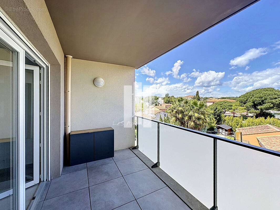 Appartement à FREJUS