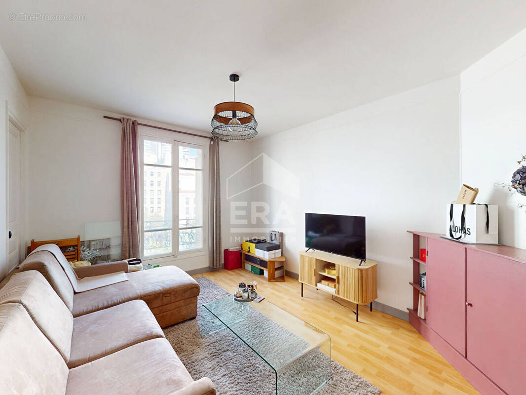 Appartement à PARIS-15E