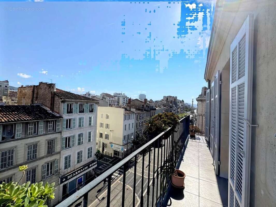 Appartement à MARSEILLE-6E