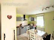 Appartement à GRAND-CHARMONT