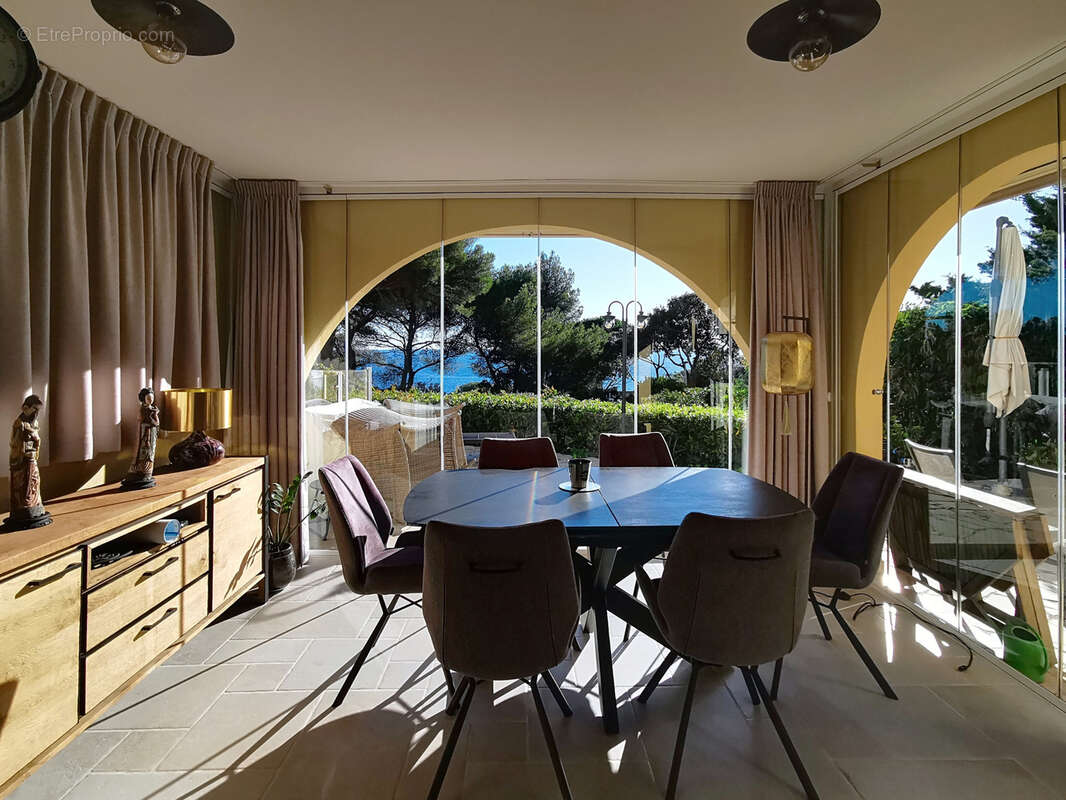 Appartement à SAINT-RAPHAEL