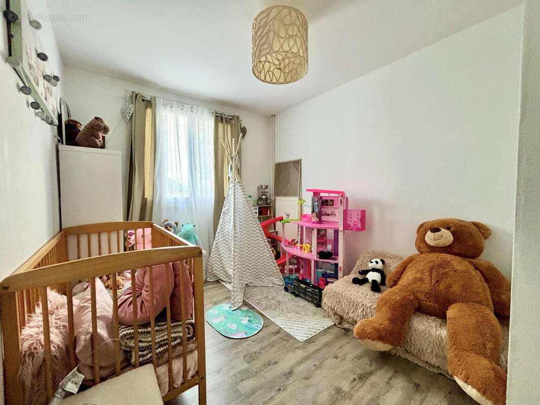 n°5 - Appartement à FONTAINE