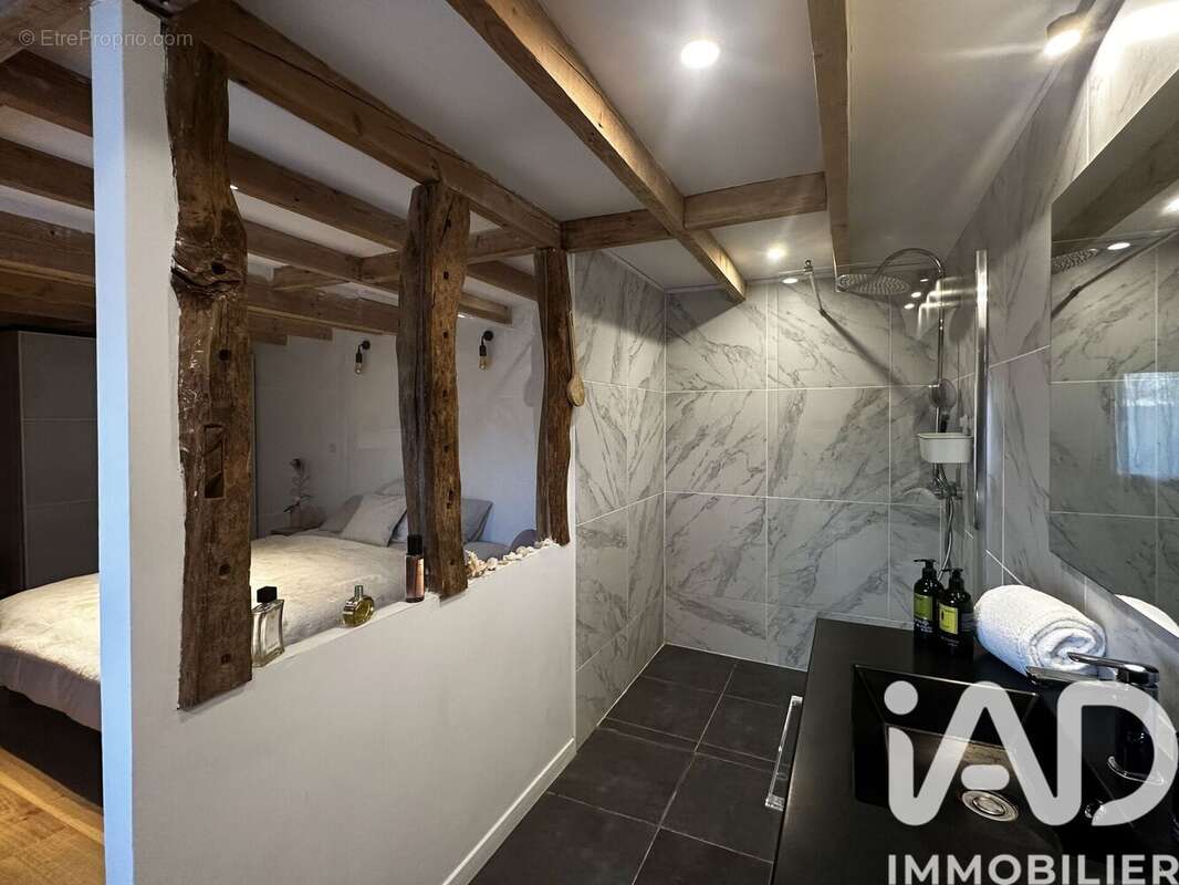 Photo 8 - Maison à SAINT-MESLIN-DU-BOSC