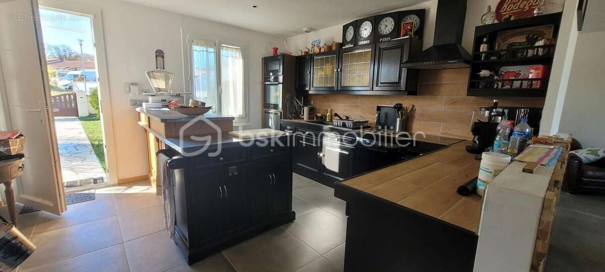 Maison à SAINT-SULPICE-DE-ROYAN