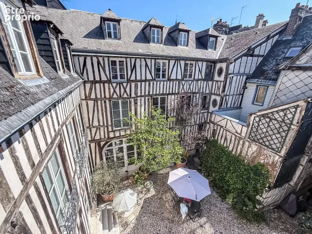 Rouen hyper-centre – Hôtel particulier d’exception 447 m² – Cour & 2 parkings - photo 14