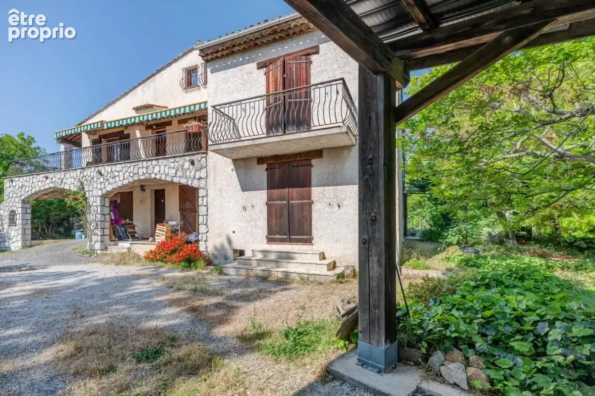 La colle-sur-loup – maison individuelle 300 m² – 2 appartements – terrain 1 703 m² – calme - photo 12