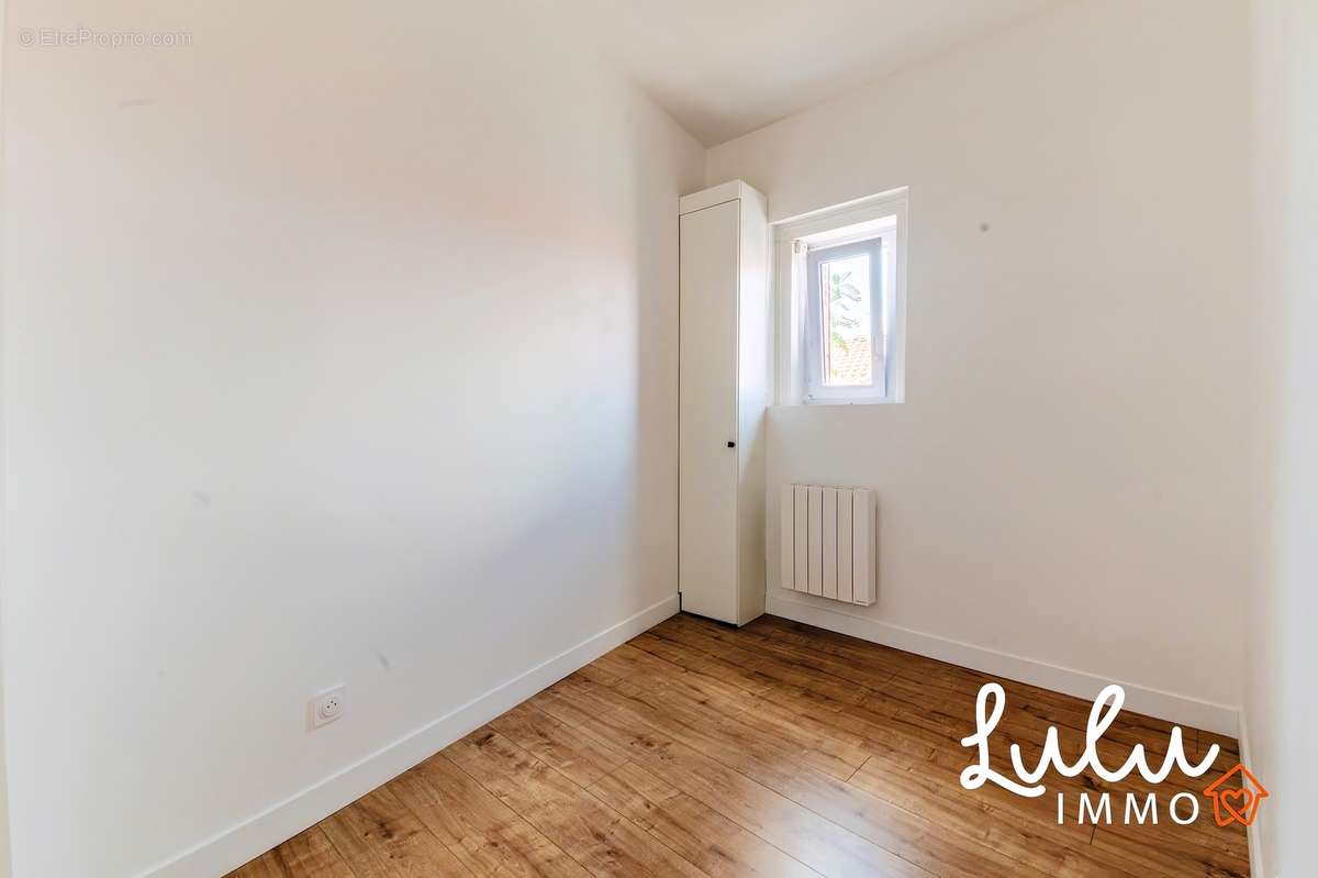 Maison plein coeur de limonest entièrement rénovée de 70m2 - photo 5