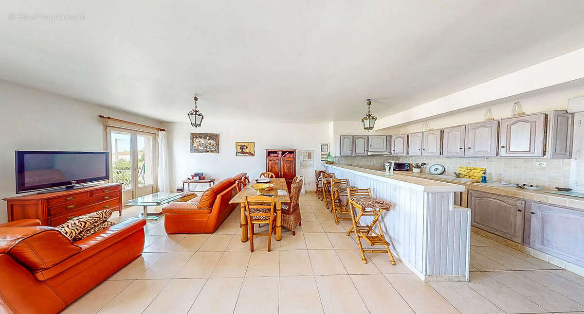 Appartement à BIGUGLIA