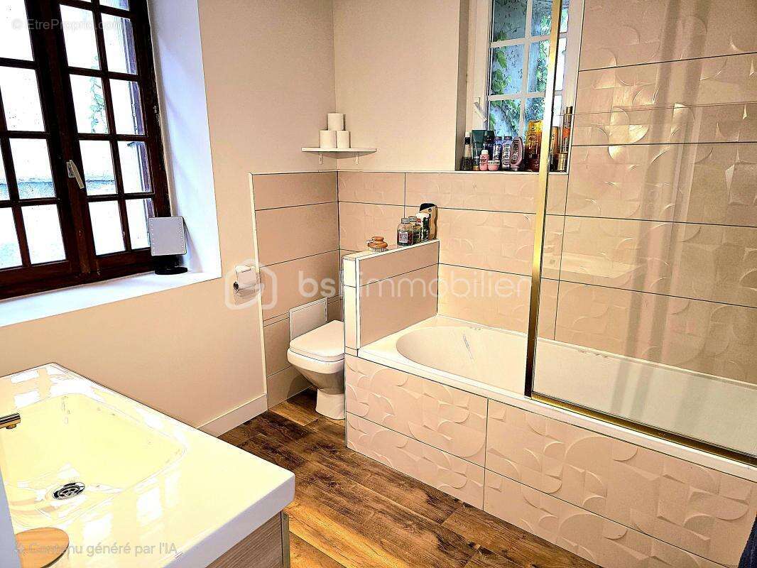 Maison de caractère du XIXe siècle avec terrasses ensoleillées - photo 8