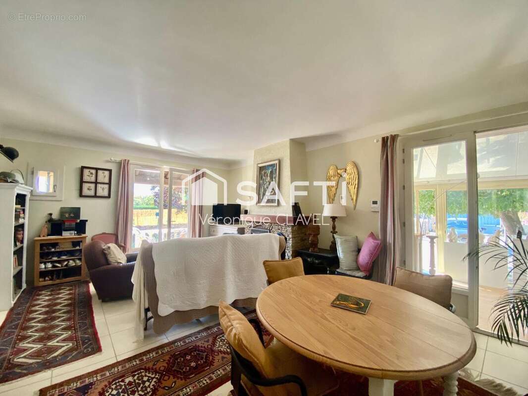 Photo 5 - Maison à UZES