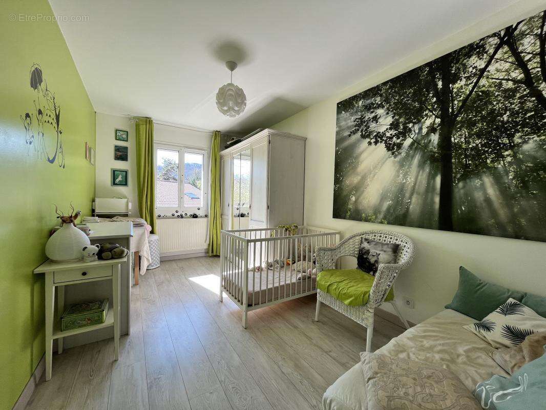 Maison à LA VERPILLIERE