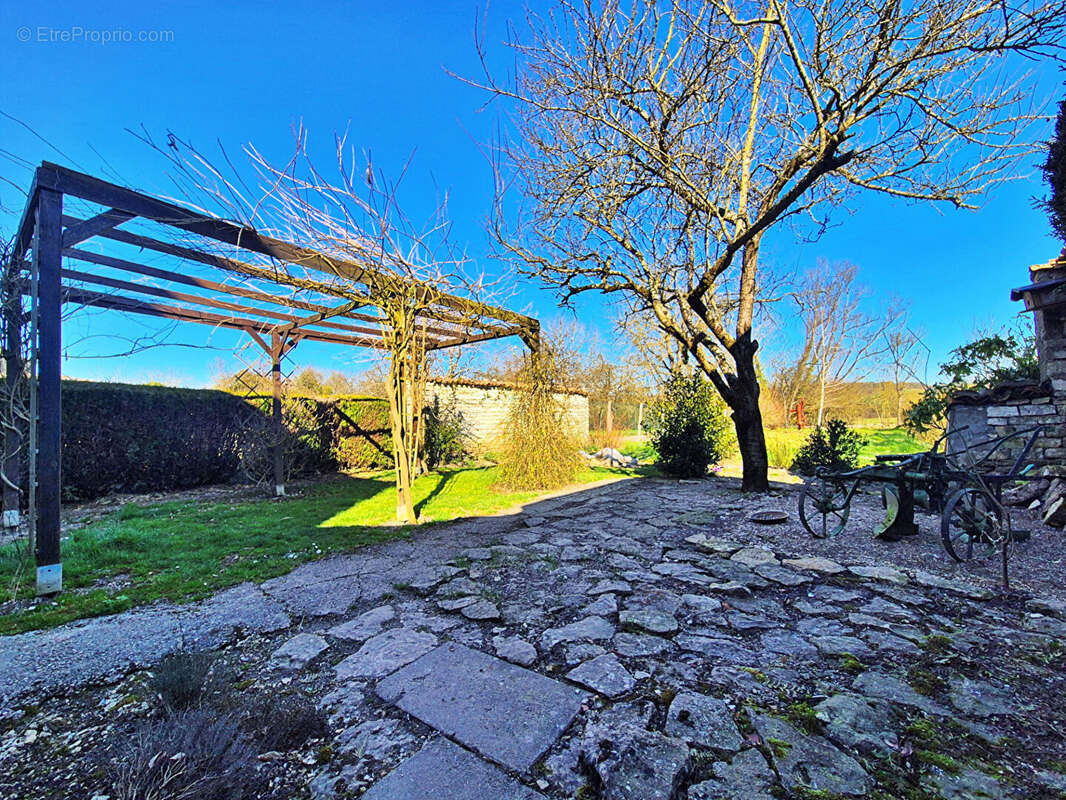 Maison à VAUCOULEURS