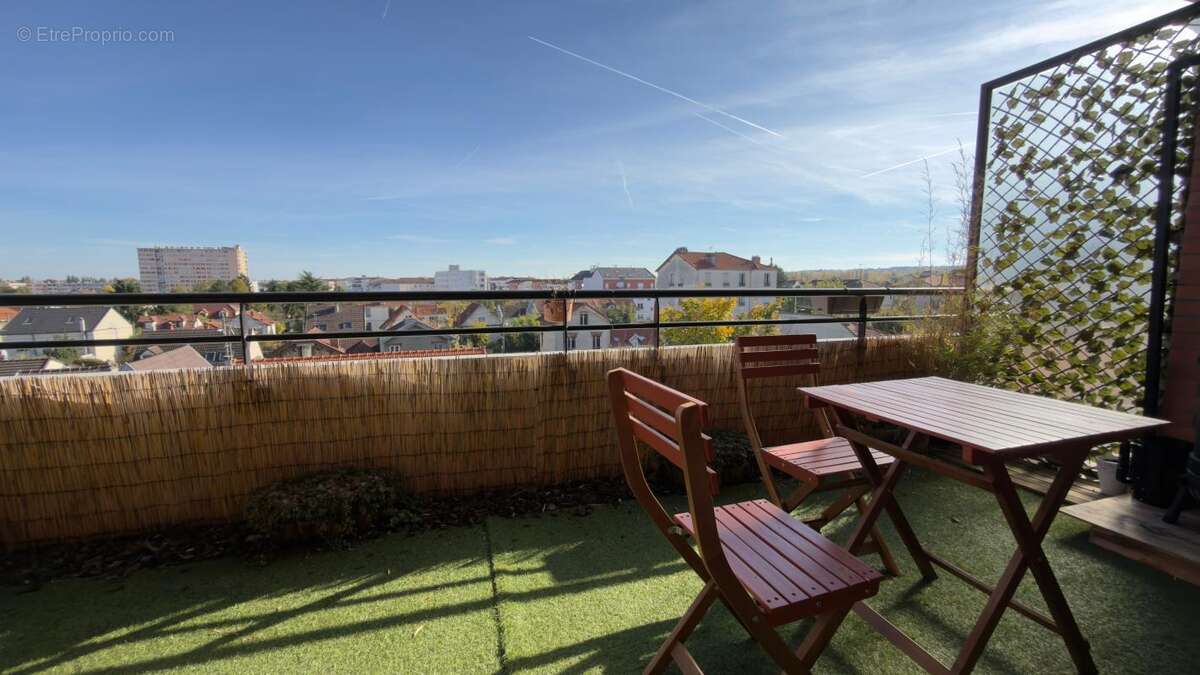 Appartement à NEUILLY-SUR-MARNE