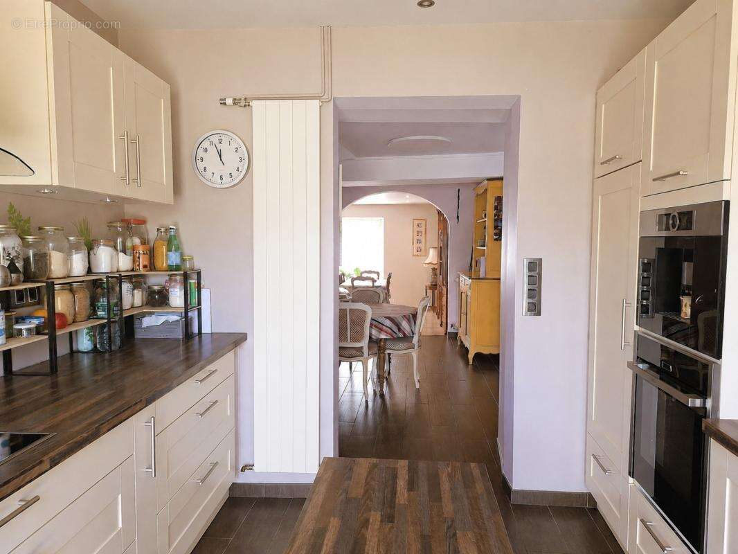 Propriété de caractère - 186m² - 4 chambres - 10' de Mayenne - photo 7