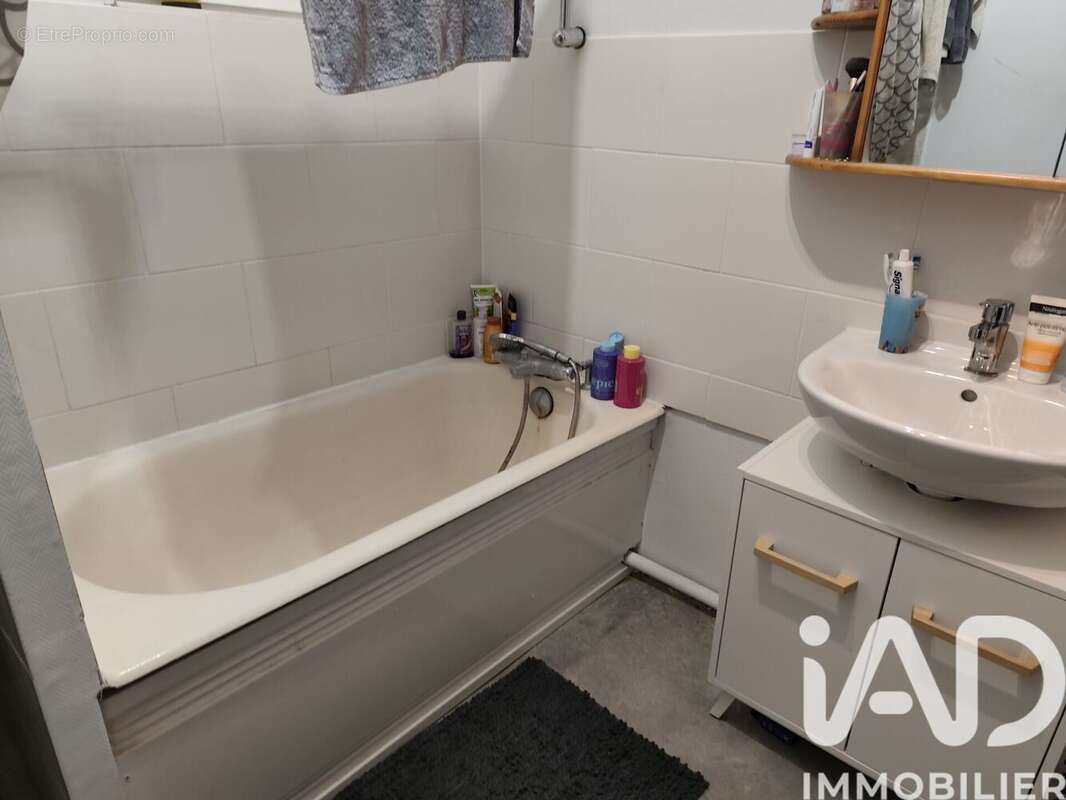 Maison 85 m² à Aillieres-Beauvoir  - photo 6
