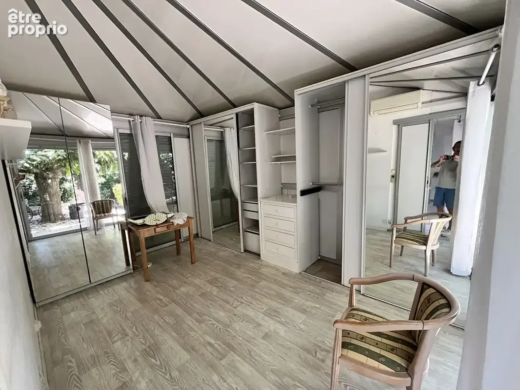 Sanary proche commerces bel appartement en rez de jardin - photo 3