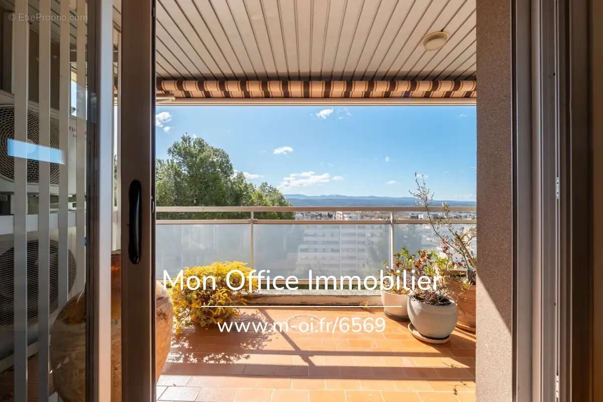 Appartement à AIX-EN-PROVENCE