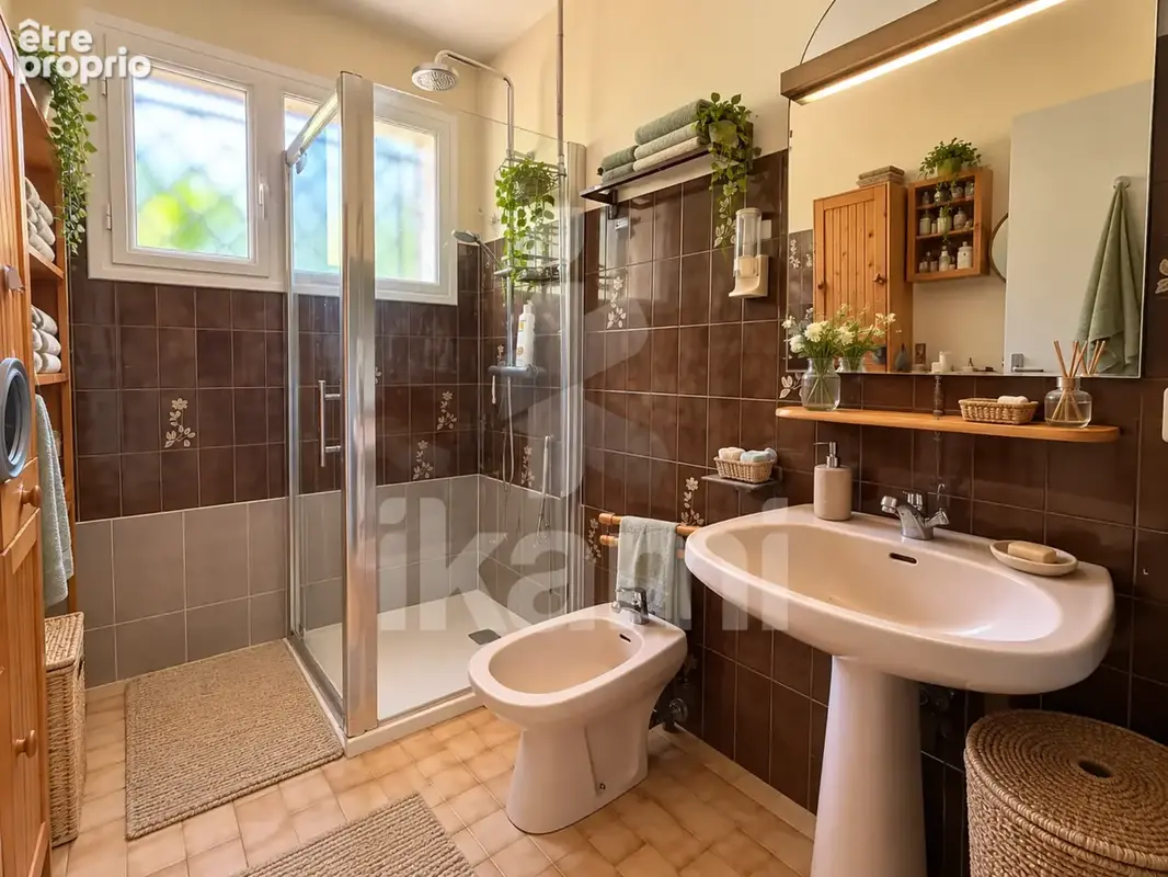 Maison familiale aux beaux volumes et beau potentiel - photo 10