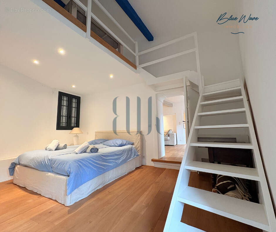 Maison à PLAN-DE-LA-TOUR