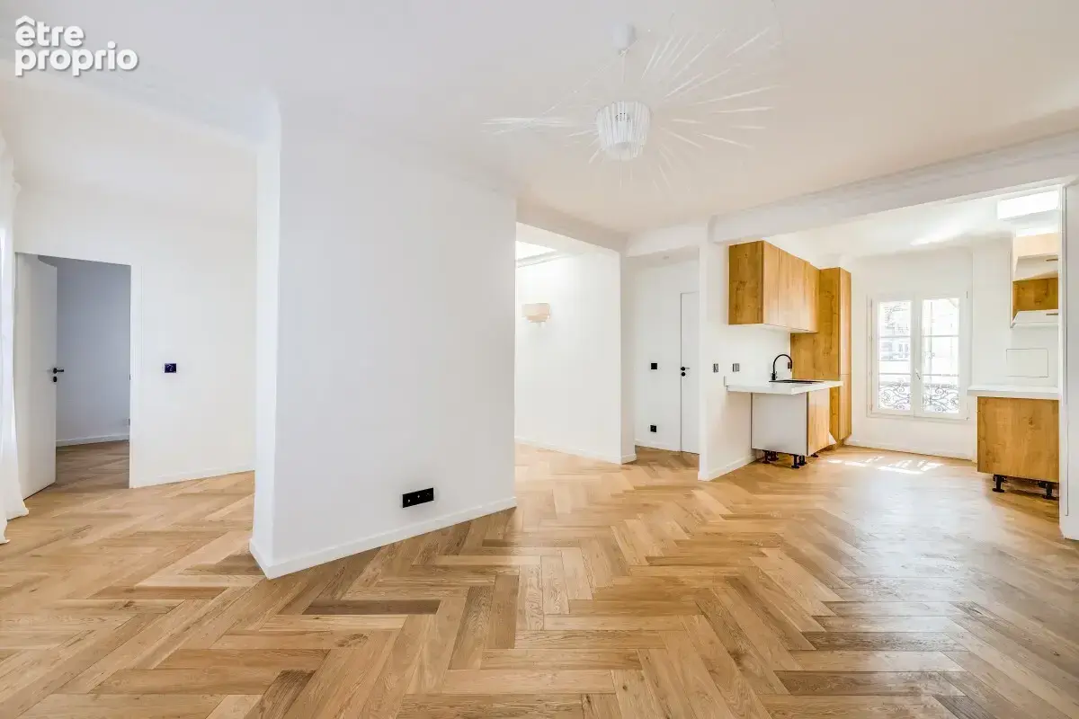 Appartement à PARIS-11E