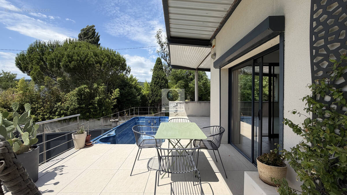 Appartement à VALENCE