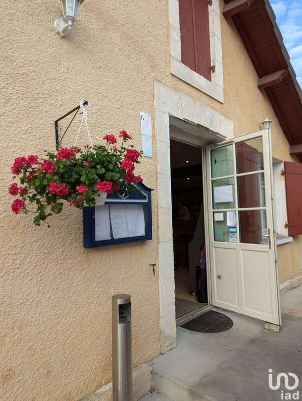 Commerce 343 m² à Echourgnac  - photo 3