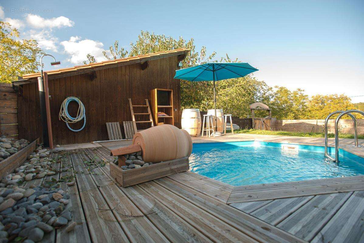 Appartement à JAURE