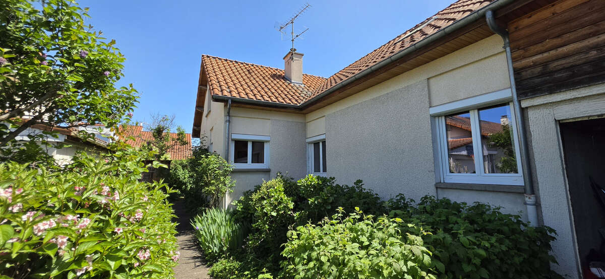 Maison à CLERMONT-FERRAND