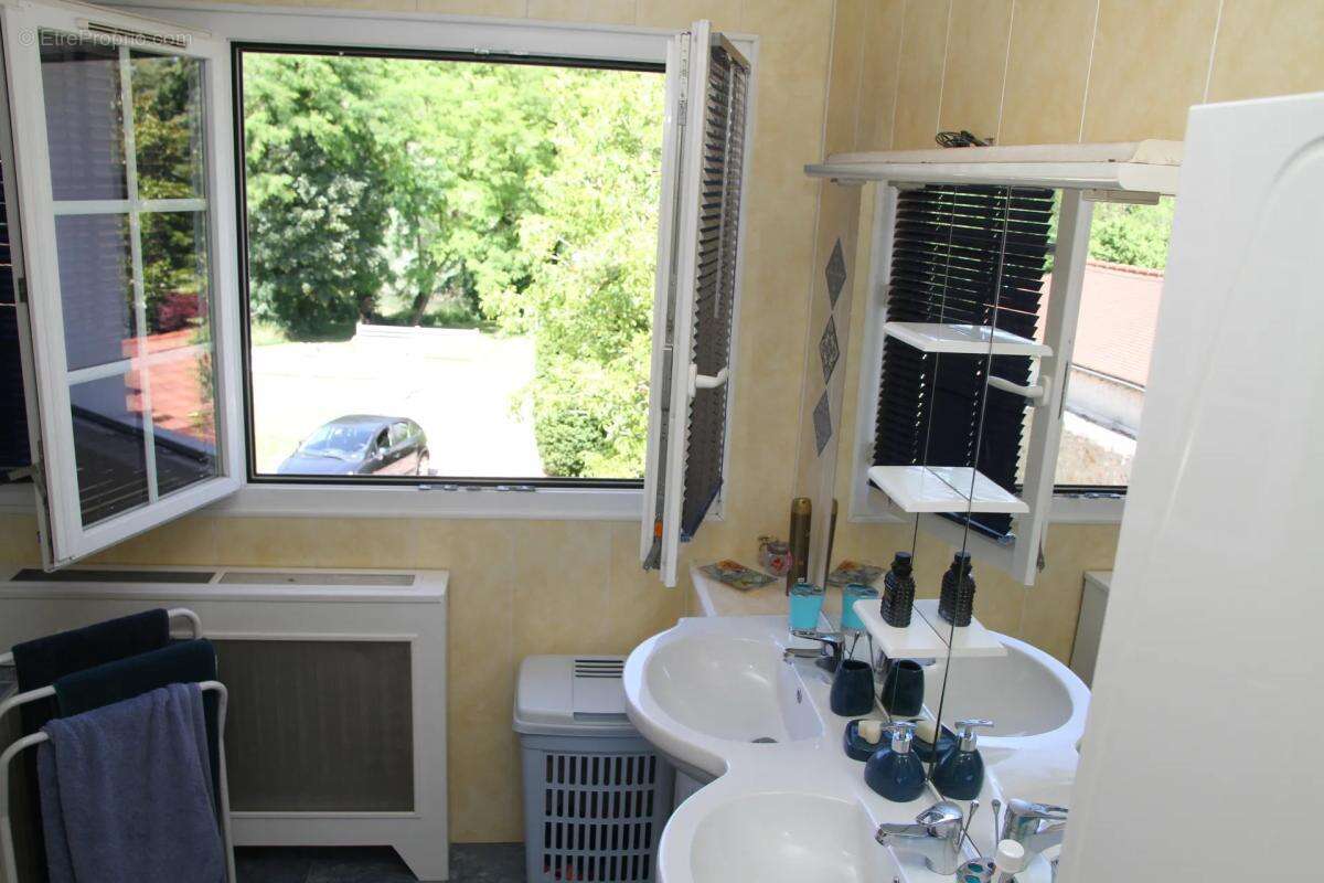 Propriété d’exception – 318 m² habitables , sous‑sol total - photo 13