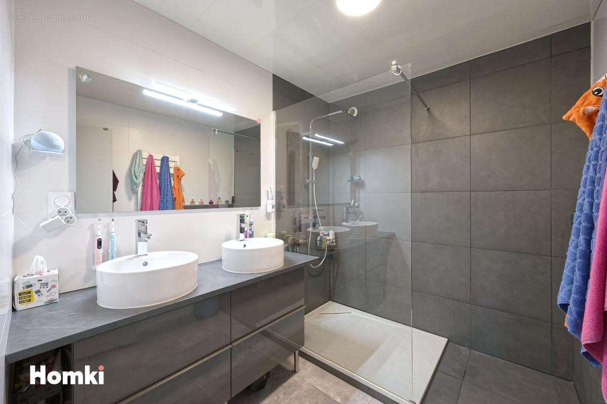 Appartement à AIX-LES-BAINS