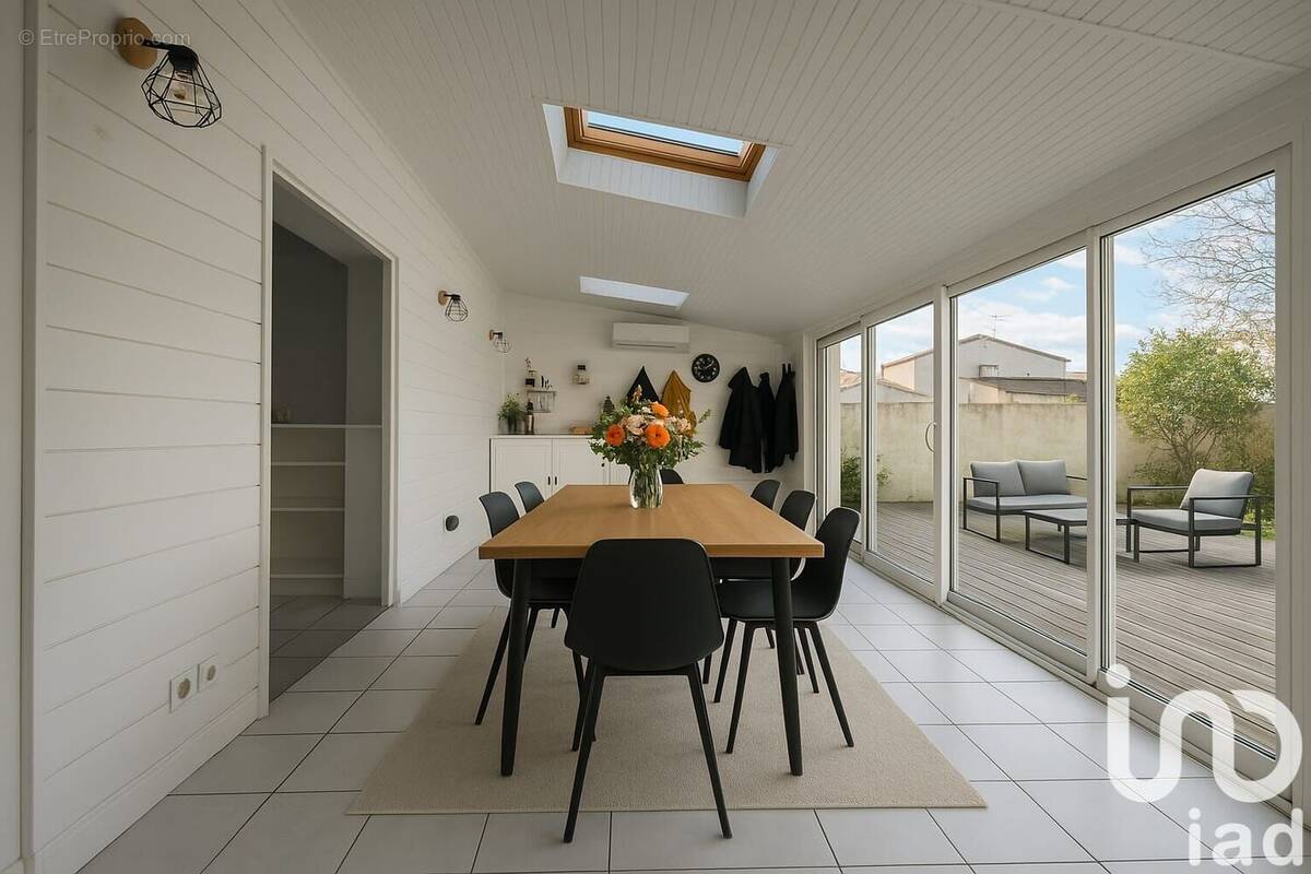 Photo 1 - Maison à GRADIGNAN