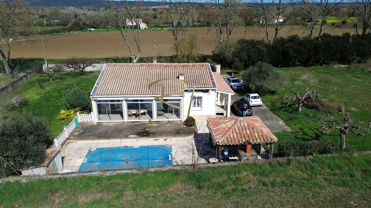 Uzès à 1 min   Maison avec piscine, vue dégagée et grand terrain - photo 14