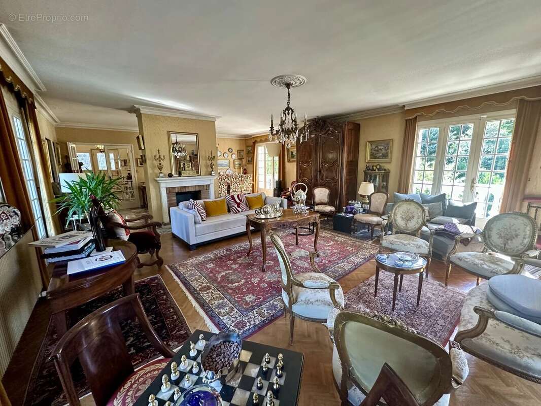 Maison à AIX-LES-BAINS