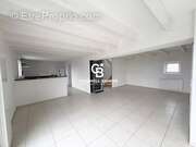 Appartement à CRANVES-SALES