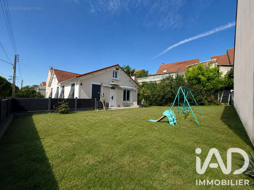 Photo 1 - Maison à LOUVRES