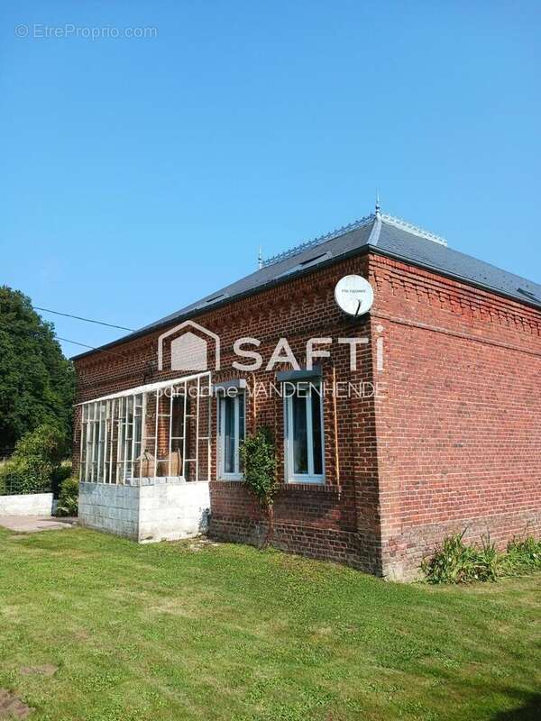 Maison 170 m² à Beaume  - photo 2