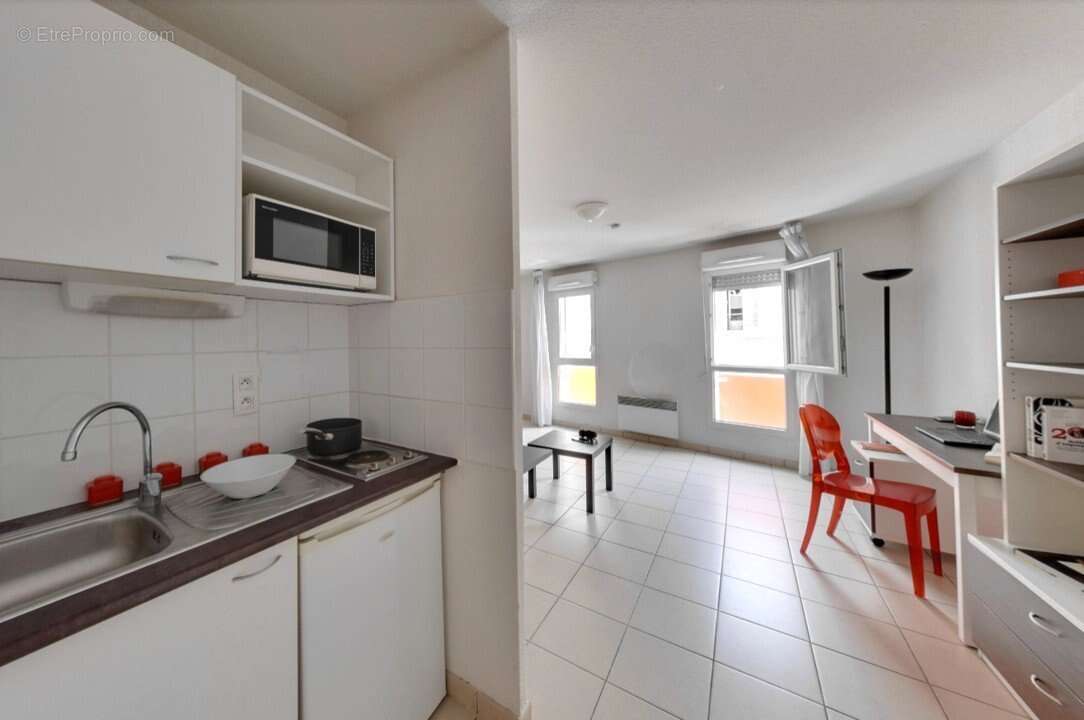 Appartement à MARSEILLE-6E