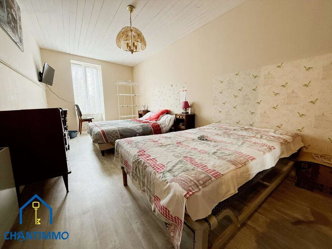 Maison à LA CHATAIGNERAIE