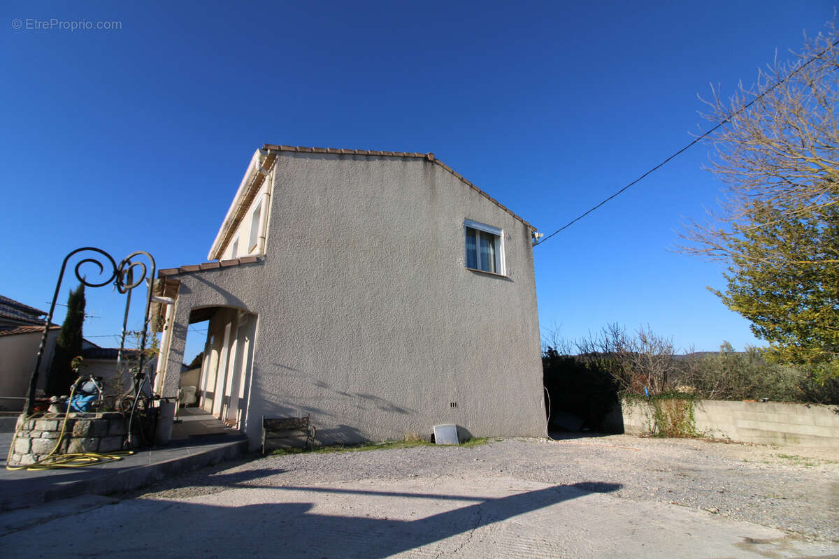 Maison à ROUSSON