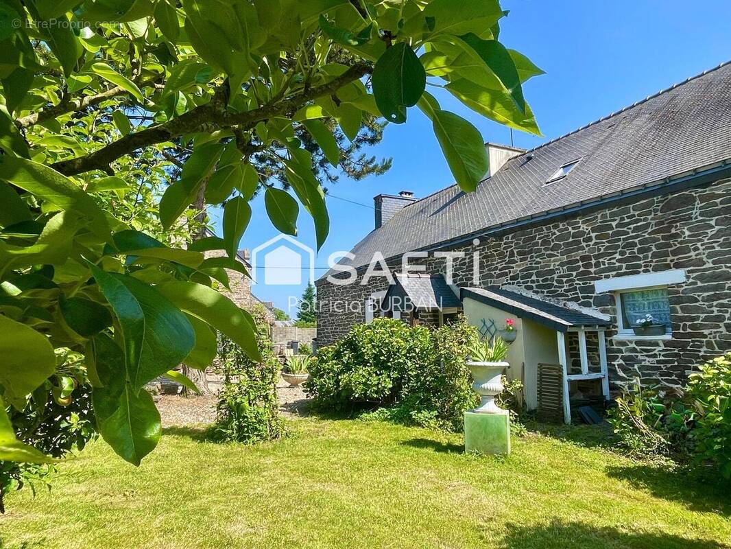 Photo 1 - Maison à QUESTEMBERT