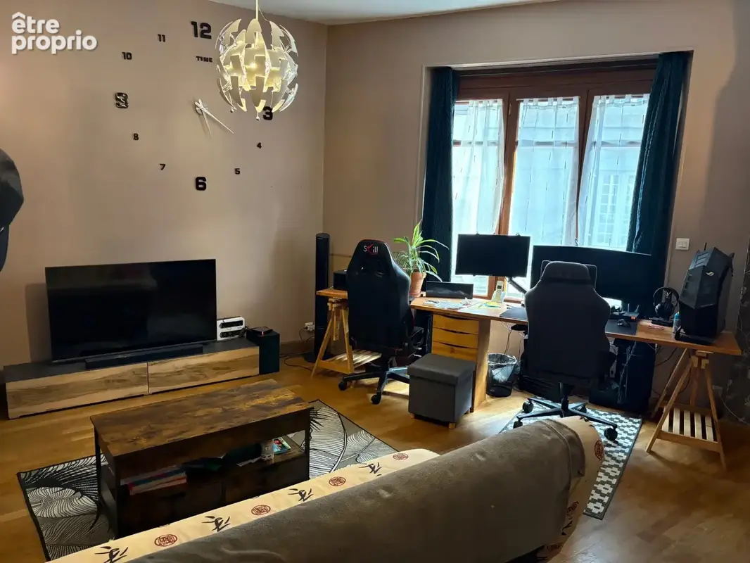 Coussac Bonneval maison de 6 pièces  proche des commerces avec cour et garage - photo 8