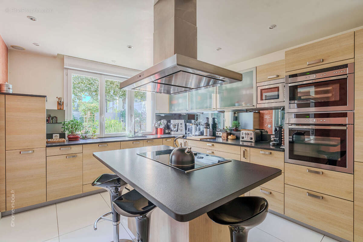 Maison à CHAMPIGNY-SUR-MARNE